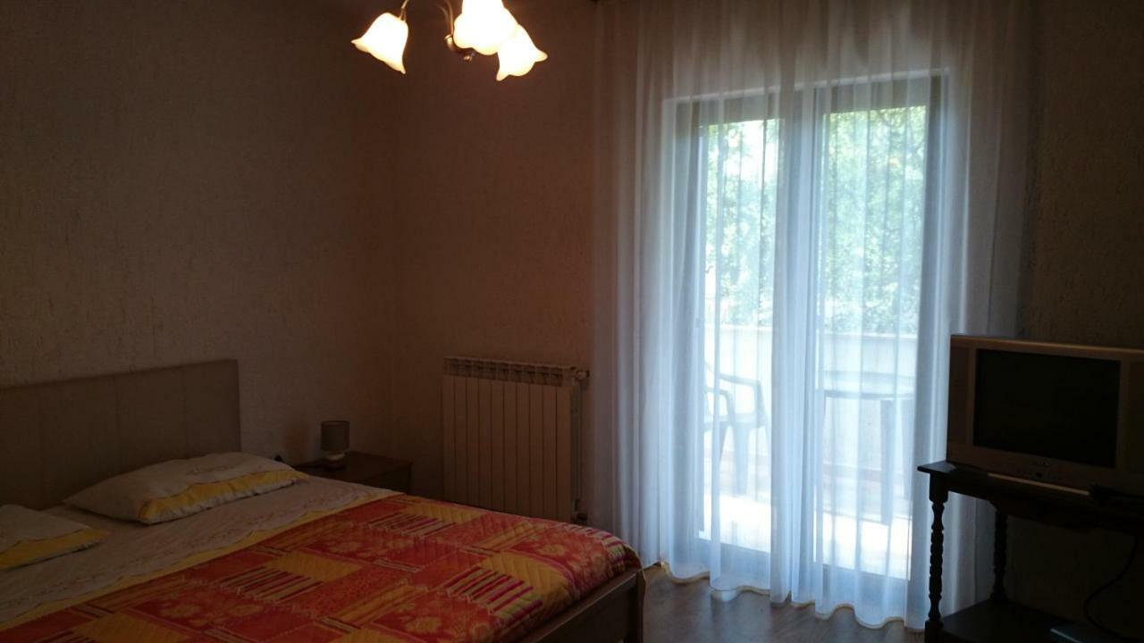 Apartman Dino Tar-Vabriga Zewnętrze zdjęcie
